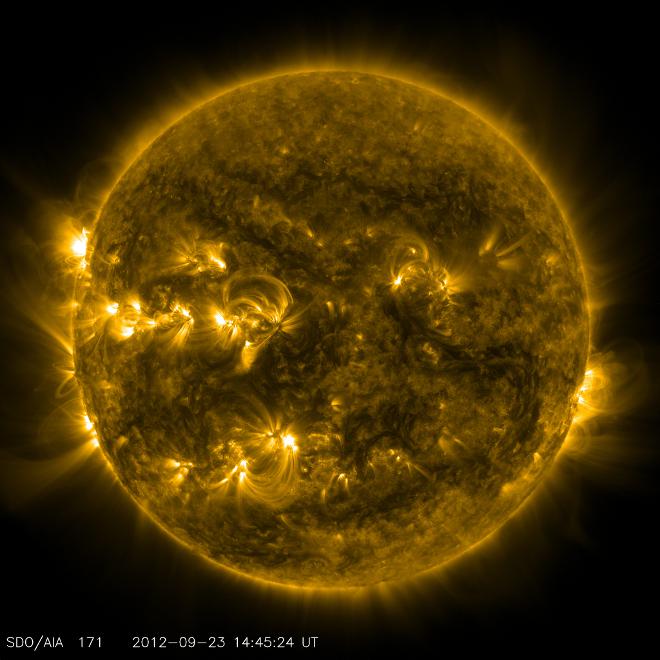 Падает ли земля на солнце. Солнце состояние. Телескопы для изучения солнечной активности. Вспышки на солнце через телескоп. Востояния солнце 18 дней.
