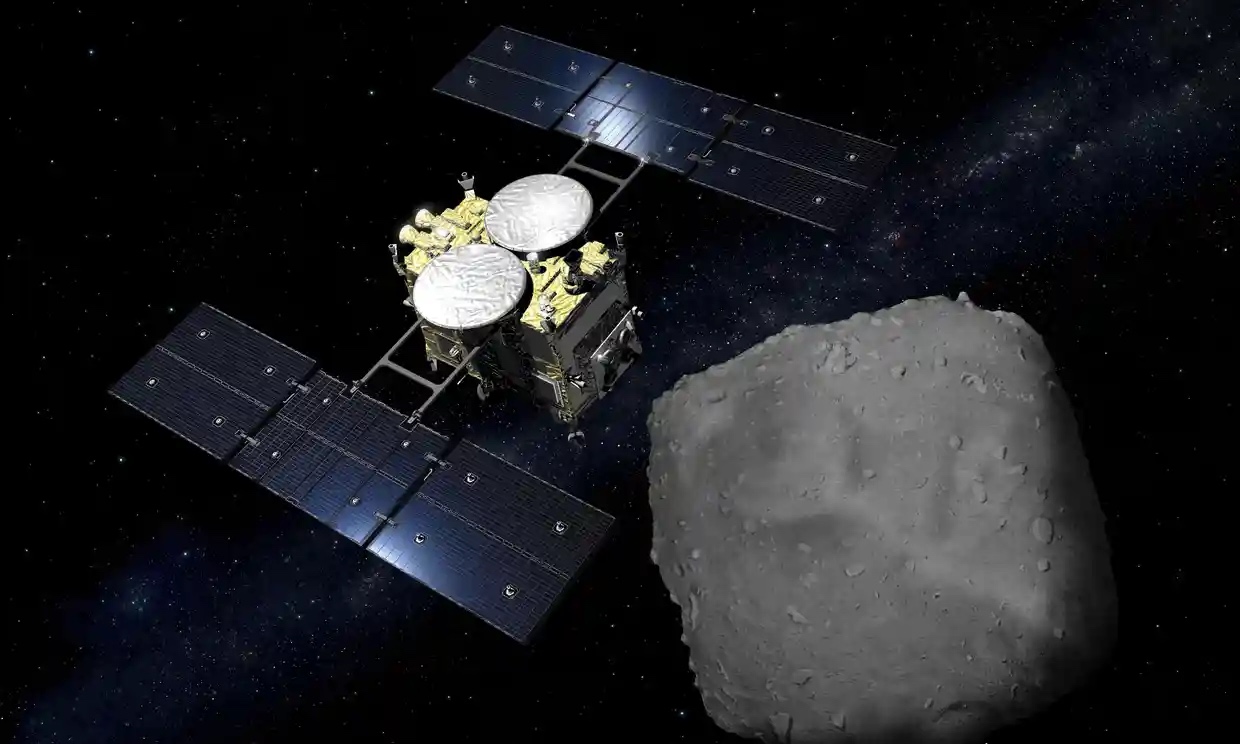 Зонд «Хаябуса-2» нашел каплю воды на космическом астероиде 