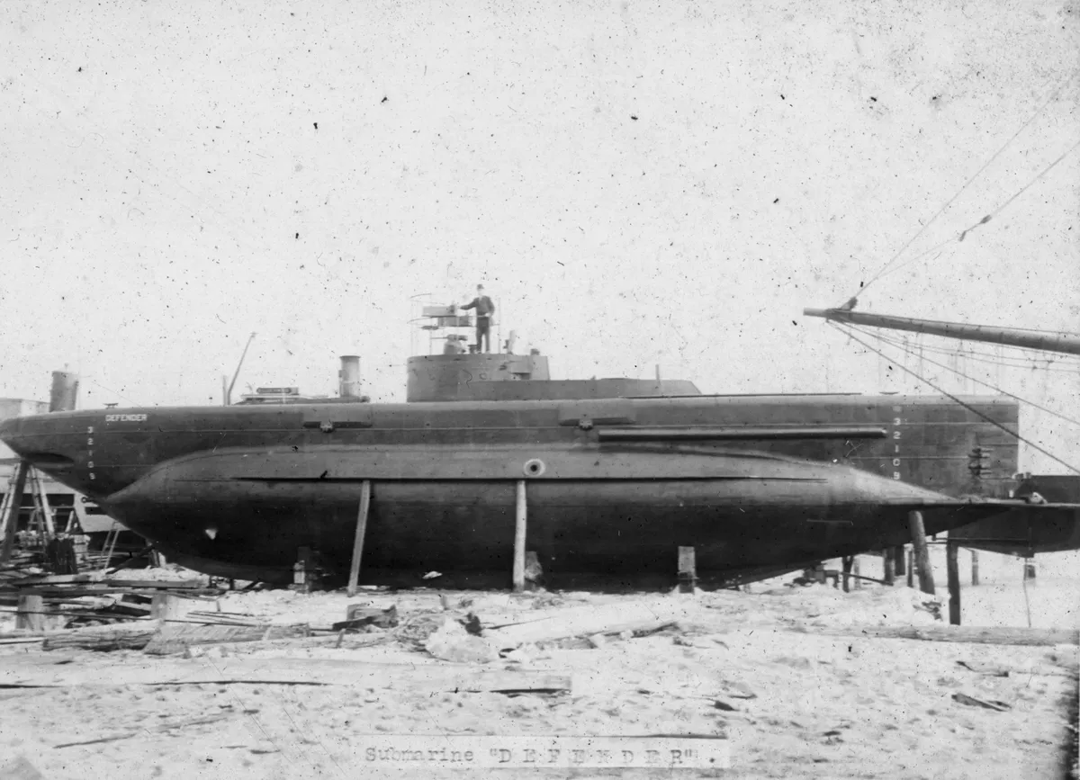 Подводные лодки. Первые подводные лодки. Подлодка 1900. Подводная лодка США.