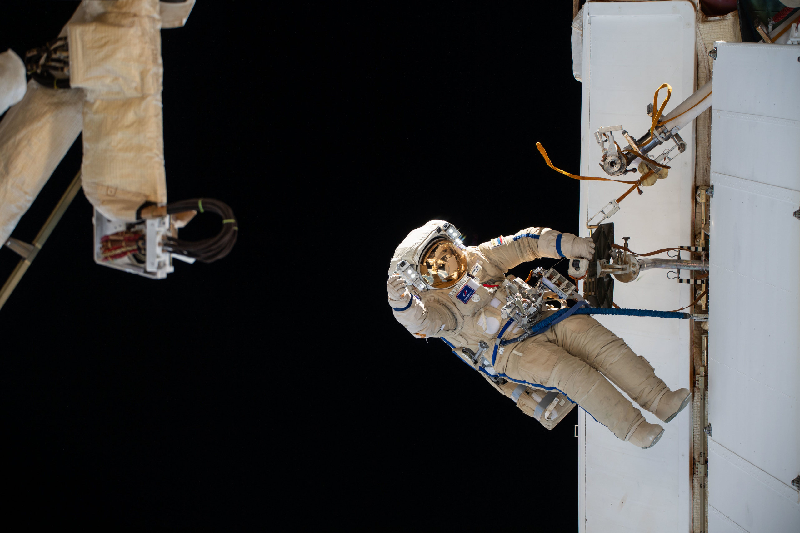Photo of GISMETEO : Des astronautes rencontrent une « chute mortelle » sur la Station spatiale internationale – Science & Espace