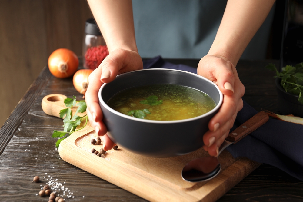 Benefits of Aromatic Chicken Broth for Colds: Fact or Placebo?